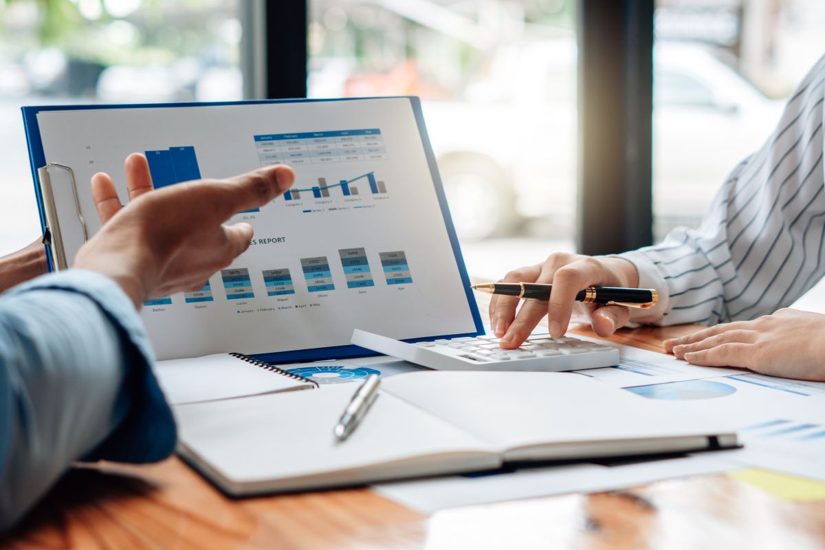 Data Analysis là gì? Công việc, kỹ năng & cơ hội nghề nghiệp