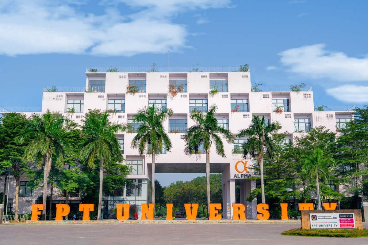 Chi tiết bảng học phí đại học fpt ngành công nghệ thông tin